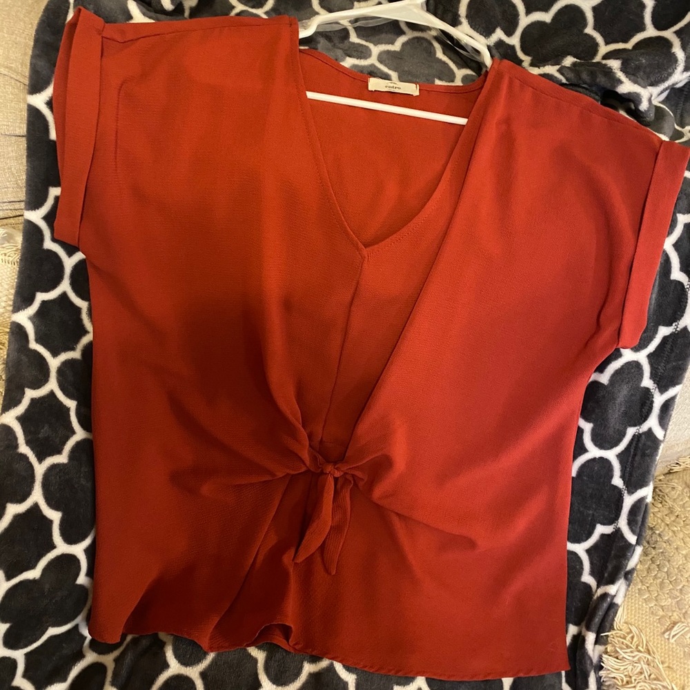 Entro twist tie front blouse
